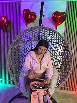 brenda moris01 online show from 02-12-26, 11:00