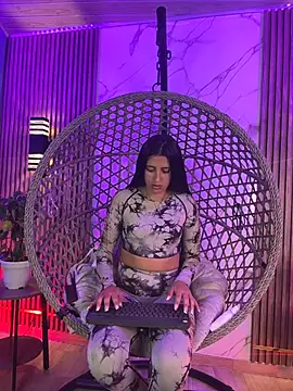 brenda moris01 online show from 03-20-26, 10:03