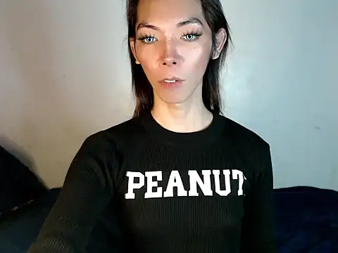 Snapshot of perly_169 chatting on 12-15-24, 03:13 perly 169 online show from 12-15-24, 03:13