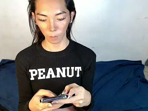 Snapshot of perly_169 chatting on 02-21-25, 01:11 perly 169 online show from 02-21-25, 01:11