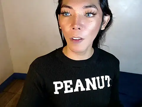 Snapshot of perly_169 chatting on 03-09-25, 09:36 perly 169 online show from 03-09-25, 09:36