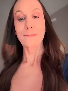 Fiona Kent  online show from 02-05-25, 12:20