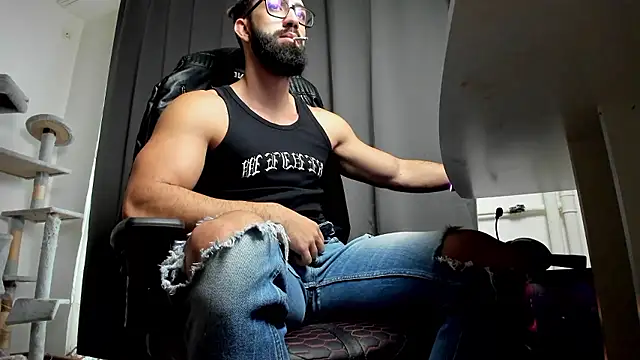 liamaesthetic online show from 01-10-26, 08:27