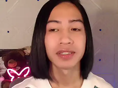 Snapshot of Lemonadexxx chatting on 02-14-25, 03:36 Lemonadexxx online show from 02-14-25, 03:36