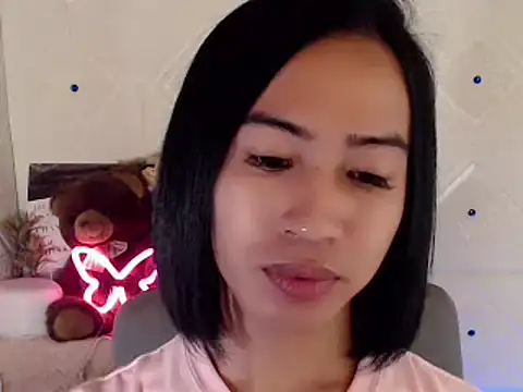 Snapshot of Lemonadexxx chatting on 02-15-25, 01:49 Lemonadexxx online show from 02-15-25, 01:49