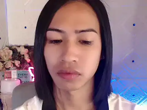 Snapshot of Lemonadexxx chatting on 02-21-25, 10:59 Lemonadexxx online show from 02-21-25, 10:59