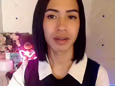 Snapshot of Lemonadexxx chatting on 03-01-25, 11:28 Lemonadexxx online show from 03-01-25, 11:28