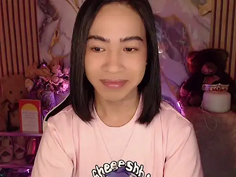 Snapshot of Lemonadexxx chatting on 09-16-25, 02:01 Lemonadexxx online show from 09-16-25, 02:01