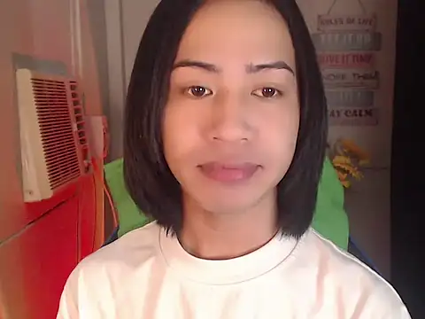 Snapshot of Lemonadexxx chatting on 11-13-25, 05:50 Lemonadexxx online show from 11-13-25, 05:50