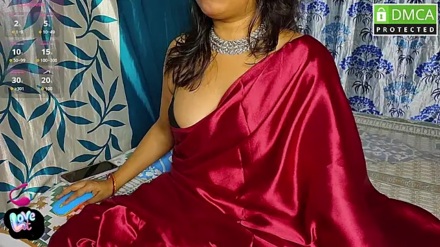 Strip---Queen online show from 12-31-24, 03:31