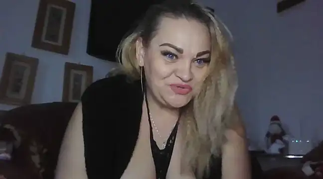 QueenJACQUELIN online show from 01-23-25, 02:28