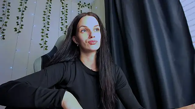 KarlaSim online show from 10-21-25, 01:45