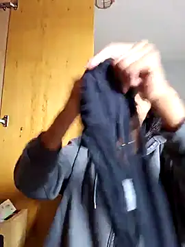 Snapshot of Goldenlace chatting on 03-14-25, 04:09 Goldenlace online show from 03-14-25, 04:09