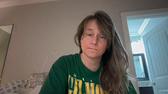 Vivian MayXxX online show from 02-17-26, 12:29