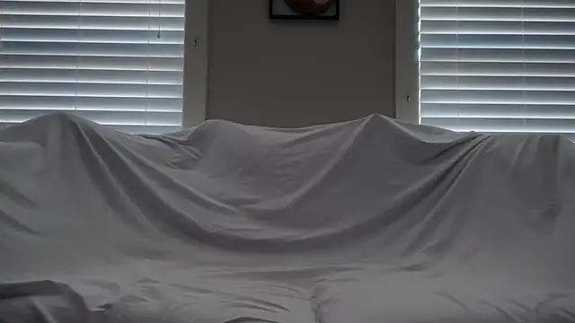 Vivian MayXxX online show from 04-10-26, 06:56