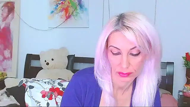 HoneyLara online show from 11-03-25, 10:32