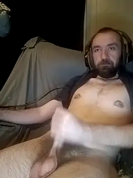 ShadowyTube online show from 10-27-25, 03:32