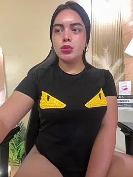 HotstuffCherrySummer online show from 03-01-25, 06:13