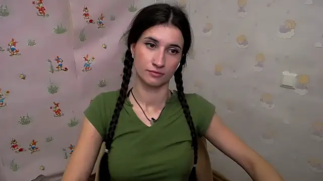 MaryEm976 online show from 11-18-25, 09:25