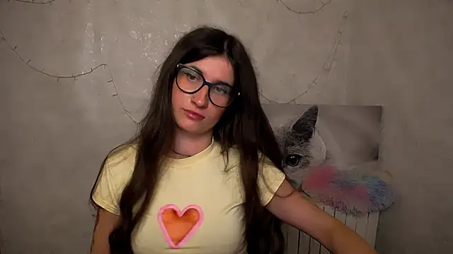 Snapshot of MaryEm976 chatting on 06-30-26, 10:05 MaryEm976 online show from 06-30-26, 10:05