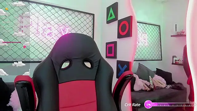 Atenea Klett  online show from 02-24-25, 01:21