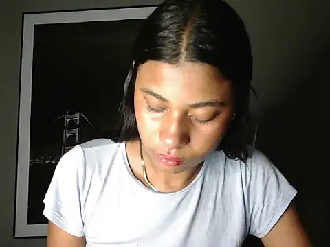 dark enchantress  online show from 01-17-26, 12:26