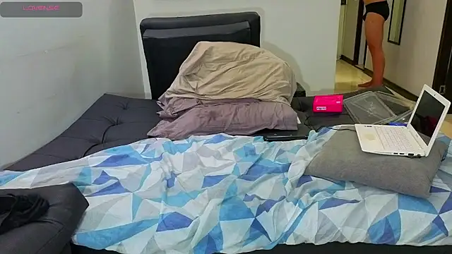 Matiashorney online show from 11-06-25, 01:06