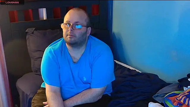 lefty15242 online show from 09-29-25, 05:12