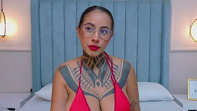 NicoleBlum online show from 05-20-26, 09:10
