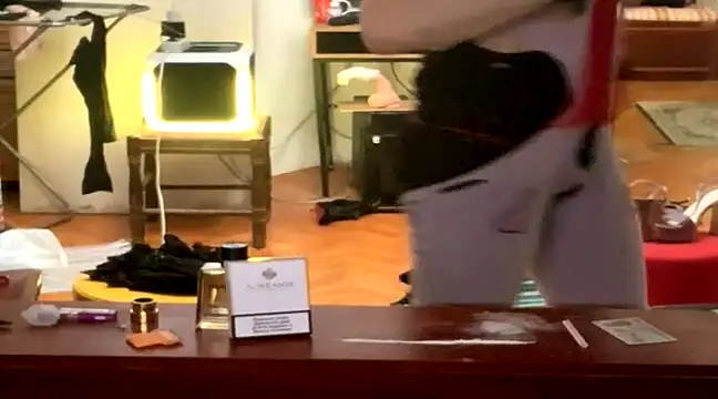 Snapshot of WildzMareNextLevel chatting on 01-04-25, 12:59 WildzMareNextLevel online show from 01-04-25, 12:59