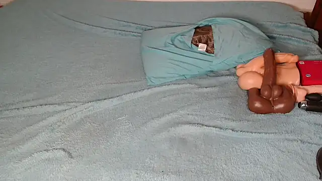 Snapshot of butterflyass_queen chatting on 03-13-26, 02:40 butterflyass queen online show from 03-13-26, 02:40