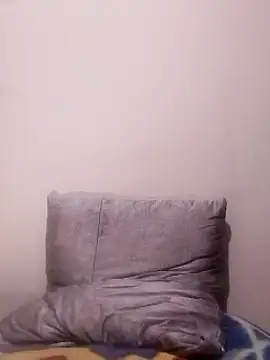 Snapshot of bigtitssxx chatting on 03-01-25, 10:13 bigtitssxx online show from 03-01-25, 10:13