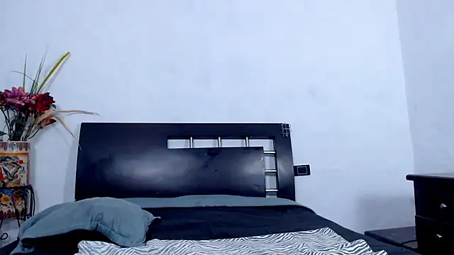 AikoTailor online show from 09-30-25, 07:30