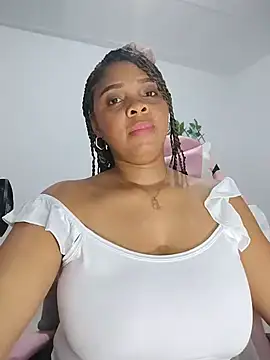 collegechica online show from 02-21-26, 06:25