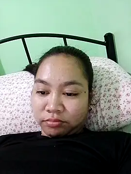 Snapshot of Hotbaby_1523 chatting on 09-15-25, 10:26 Hotbaby 1523 online show from 09-15-25, 10:26