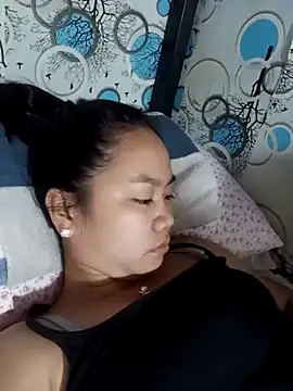 Snapshot of Hotbaby_1523 chatting on 10-03-25, 12:40 Hotbaby 1523 online show from 10-03-25, 12:40