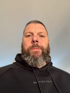 Snapshot of PersonalTrainerJ chatting on 04-30-26, 04:24 PersonalTrainerJ online show from 04-30-26, 04:24
