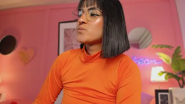 SoySaraa online show from 03-21-26, 08:19