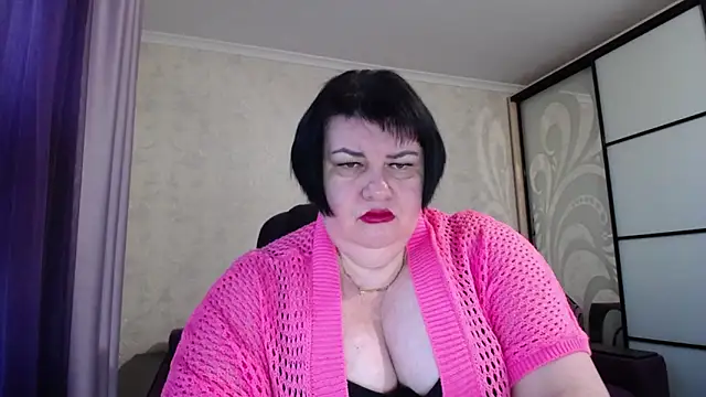 JuicyLady Di online show from 10-24-25, 04:42