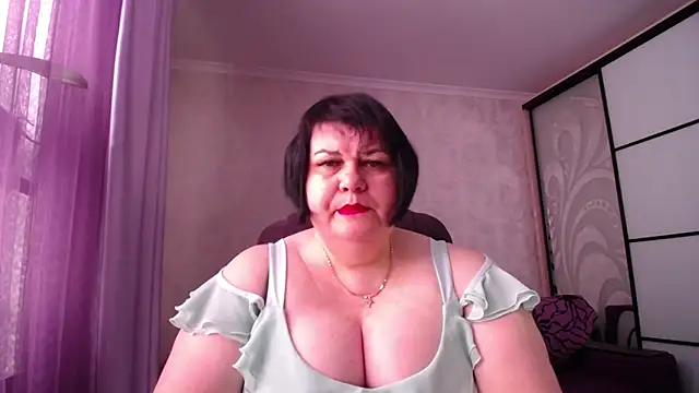 JuicyLady Di online show from 04-05-26, 05:26