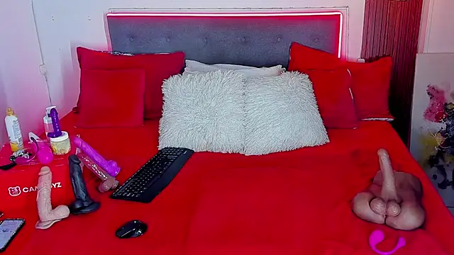 Snapshot of Ashley_Beenson chatting on 05-27-26, 01:41 Ashley Beenson online show from 05-27-26, 01:41