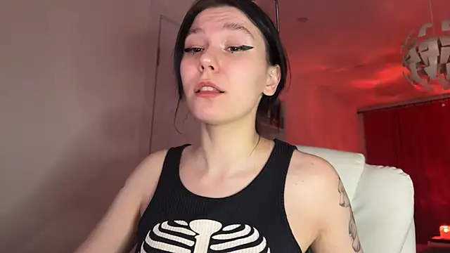 pinkdolly18 online show from 02-20-25, 09:53