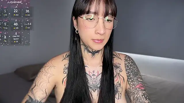 xisisxx online show from 04-04-26, 07:44