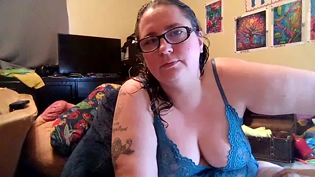 newfieocean online show from 10-31-25, 05:14