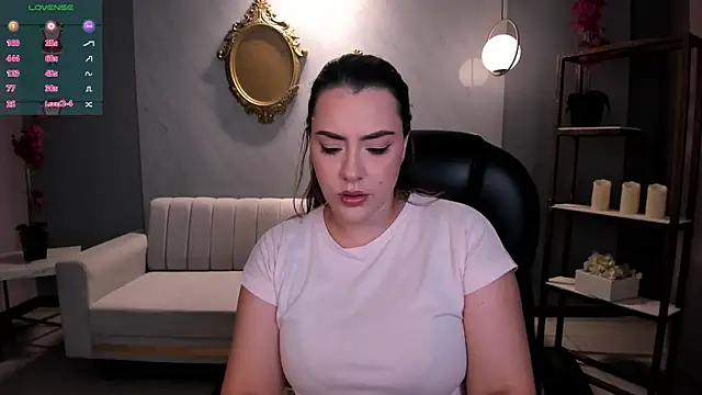 Snapshot of MartinnaBonnet chatting on 12-26-24, 11:21 MartinnaBonnet online show from 12-26-24, 11:21