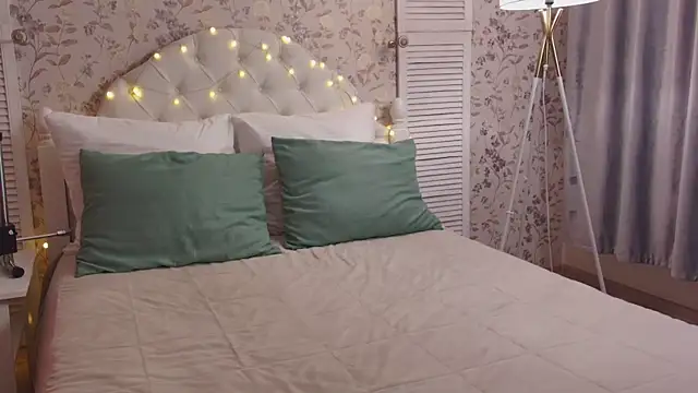 Wendy-Darling online show from 04-02-26, 01:58