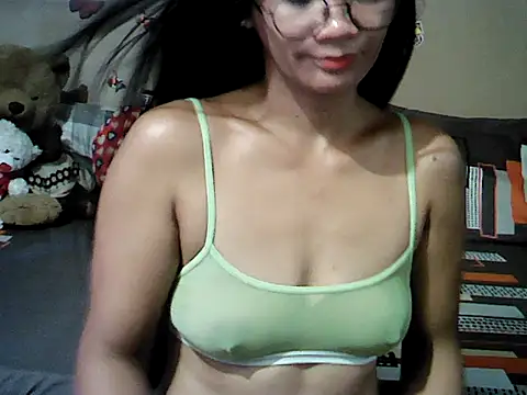 Mia Rein online show from 07-17-26, 02:29