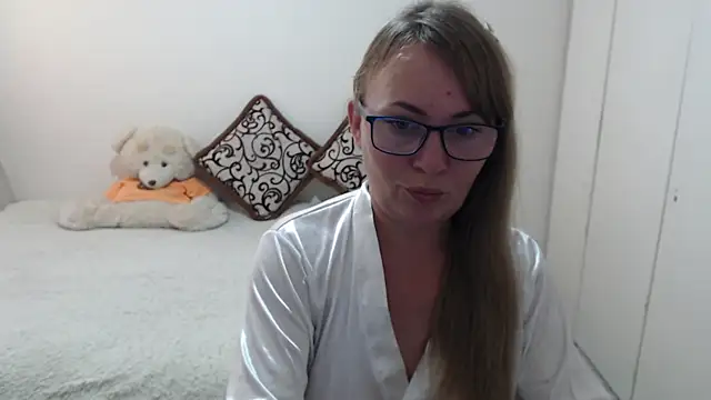 MargotLot online show from 07-14-26, 11:38