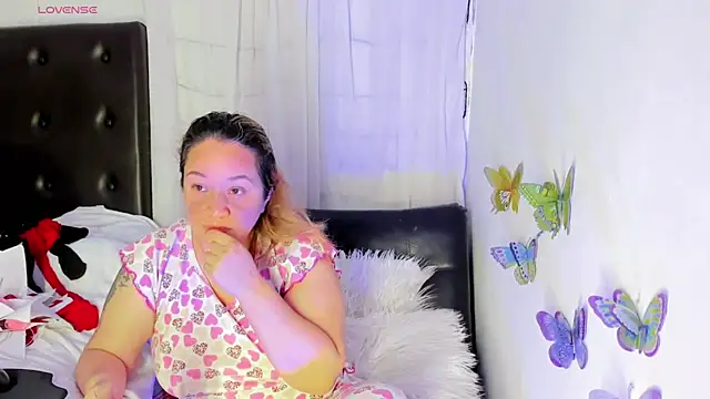 AndreaLombana online show from 02-04-25, 01:56