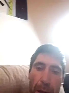Snapshot of Pollon34- chatting on 11-17-25, 05:02 Pollon34- online show from 11-17-25, 05:02